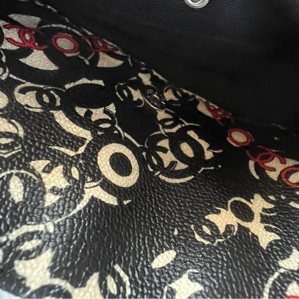 CHANEL Black and Red Embroidered Tote Bag - Picture 9 of 14